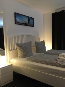 Studio Apartment room in New Green Apartments