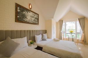 Phòng Cổ Điển Cho 4 Người (Classic Quadruple Room)