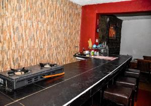 Ole Munyak-4 bed house on the hill