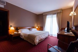Large Double or Twin Room