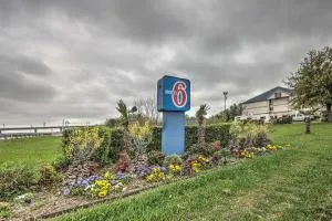 Motel 6-Dallas, TX - Northwest - Dallas
