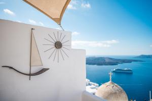 Angel Luxury Suites Santorini Greece