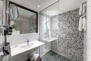Standard Queen Room room in Mercure Hotel Duisburg City