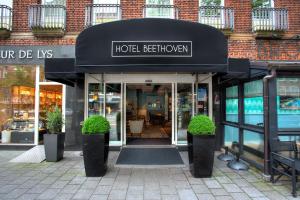 Hampshire Beethoven hotel, 
Amsterdam, Netherlands.
The photo picture quality can be
variable. We apologize if the
quality is of an unacceptable
level.