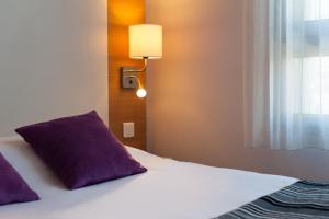 Hotels The Originals City, Hotel Continental, Poitiers (Inter-Hotel) : photos des chambres