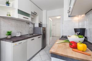 Ella apartment