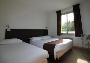 Hotels Logis Hotel Lodge La Valette : photos des chambres