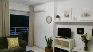 Luminoso y Confortable Apartamento - Sevilla