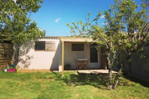 Les Libellules jardin avec Spa en option