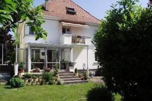 BEL APPARTEMENT LUMINEUX
