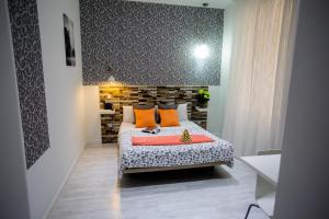 Interior Double Room room in Hostal Adis