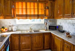 ANEMOS HOLIDAYS HOUSE