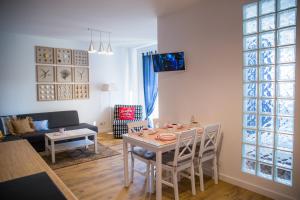 APARTAMENT SEASHELL KOŁOBRZEG BOCIANIE GNIAZDO