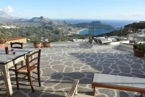 Art and Nature Apartment - Áyios Ioánnis