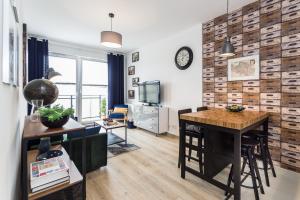 Anchor Apartments Vintage