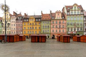 LiPsTiCk HoUsE RyNeK