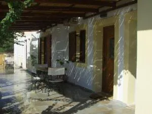 vromolithos apartments - Lakkíon