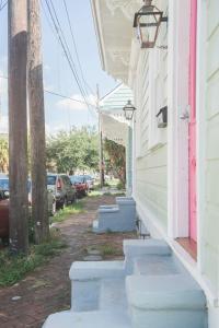 Crescent City Cottage