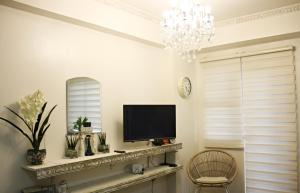 Amaia Steps Capitol Central