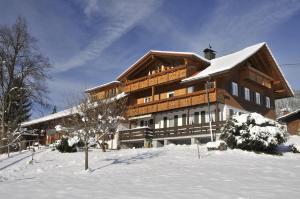 Ferienwohnung - Café Mali