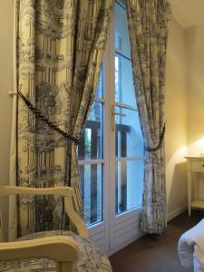 Hotels Hostellerie Du Royal Lieu : photos des chambres