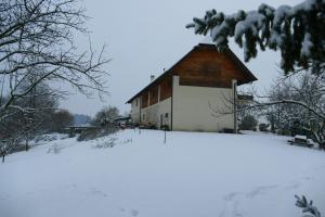 Maisons de vacances la ferme du parroi : photos des chambres