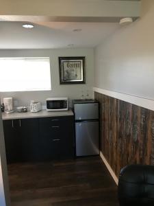 94 Motel & RV Park