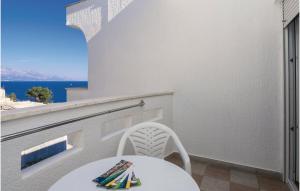 Sunrise Studio Apartments 3