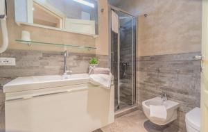 Del Duca Apartment