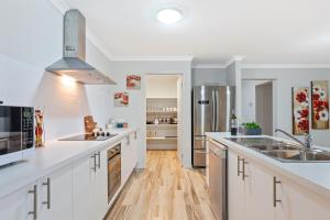 Bulla Villas - More Space for your Stay, Sleep 12