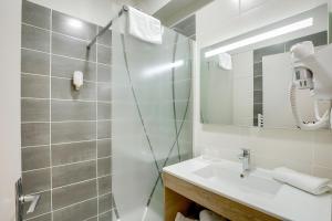 Hotels Jura Hotel Restaurant Le Panoramic : Chambre Double Standard