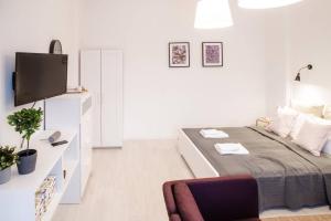 Very central, new and comfy apartment with AC