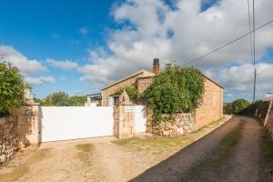 Villa Sa Canova by Mauter Villas