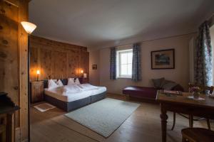 Superior Double Room with Balcony