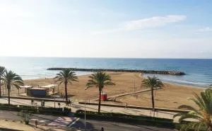 Espectacular ático dúplex con vistas al mar - Cunit