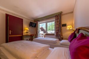 Double or Twin Room with Extra Bed