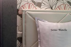 Hotels La Ferme Blanche, The Originals Relais : Chambre Double