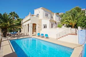 Casa del Campo - sea view villa with private pool in Moraira