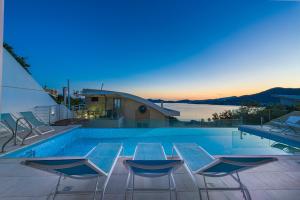 Studio Evian Kavala Greece