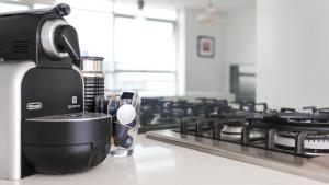 The Junction Palais - Modern and Spacious 2BR Bondi Junction Apartment Close to Everything