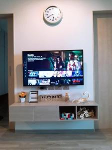 Aeras - The Ultimate Beachfront Experience