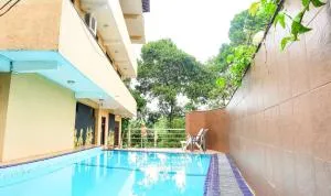 فندق كاندي فيو - Katugastota