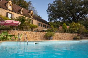 Maison de charme à 5 km de Sarlat avec piscine