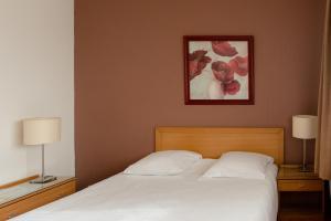 Hotels Cit'Hotel Criden : photos des chambres
