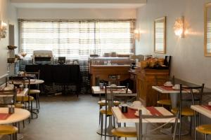 Hotels Cit'Hotel Criden : photos des chambres