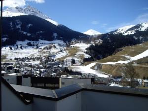 Apartmán Penthouse Tgampi mit Ausblick in die Bergwelt Savognin Švýcarsko