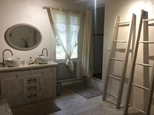 B&B / Chambres d'hotes Au petit prince de Lue : photos des chambres