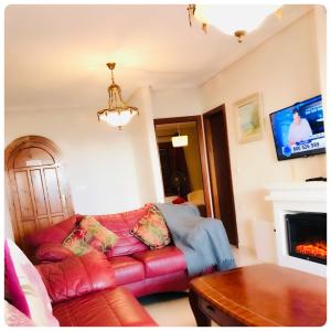 Modern Apartment Near The Beach