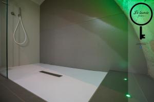 Le Lamie by Polignando