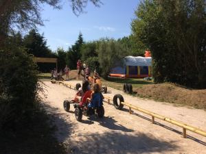 Campings Camping le Rivage : photos des chambres